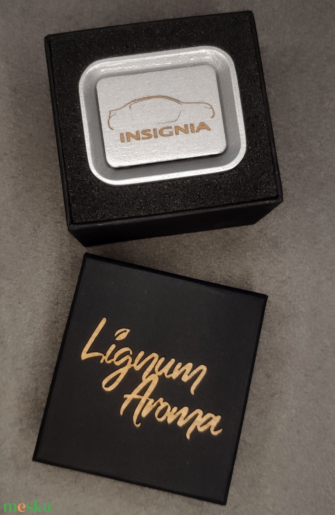 Fa autóillatosító cserélhető előlappal - otthon & életmód - autó - autós illatosító - Meska.hu