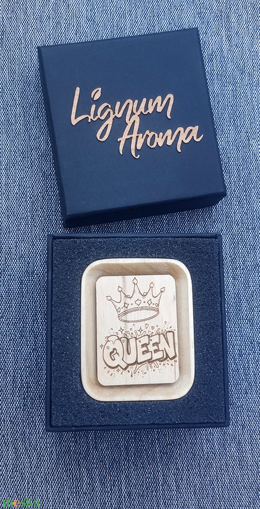 Fa autóillatosító cserélhető előlappal - otthon & életmód - autó - autós illatosító - Meska.hu