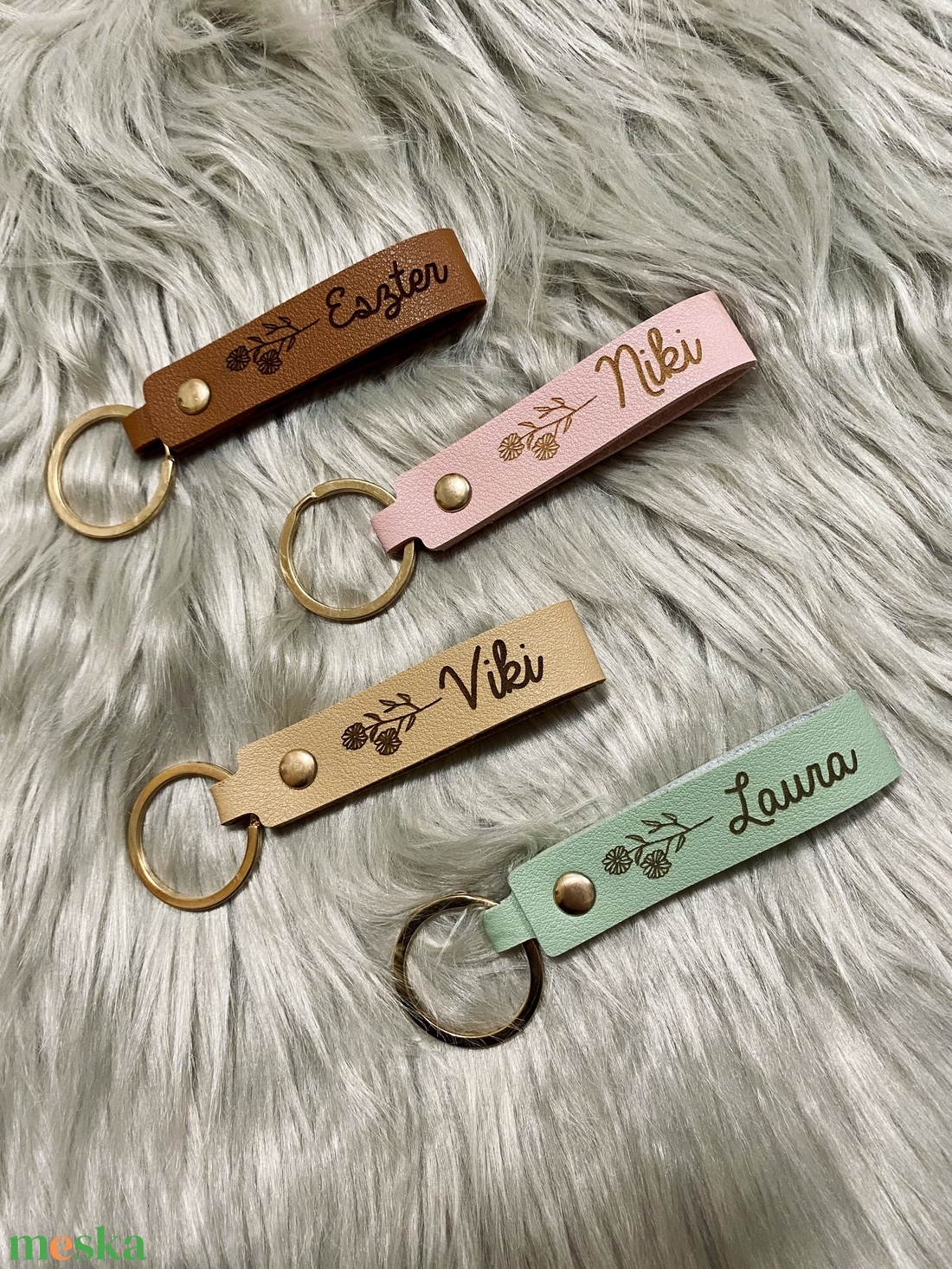 Névre szóló kulcstartó - táska & tok - kulcstartó & táskadísz - kulcstartó - Meska.hu