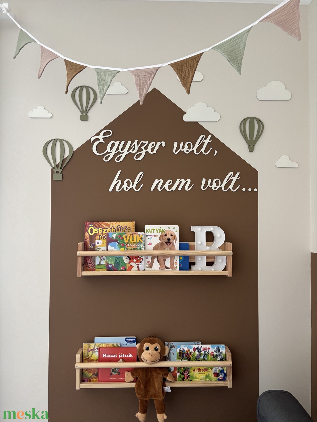 Egyszer volt, hol nem volt felirat falra, színes  - baba - mama - babaszoba dekoráció - gyerekszoba falmatrica - Meska.hu