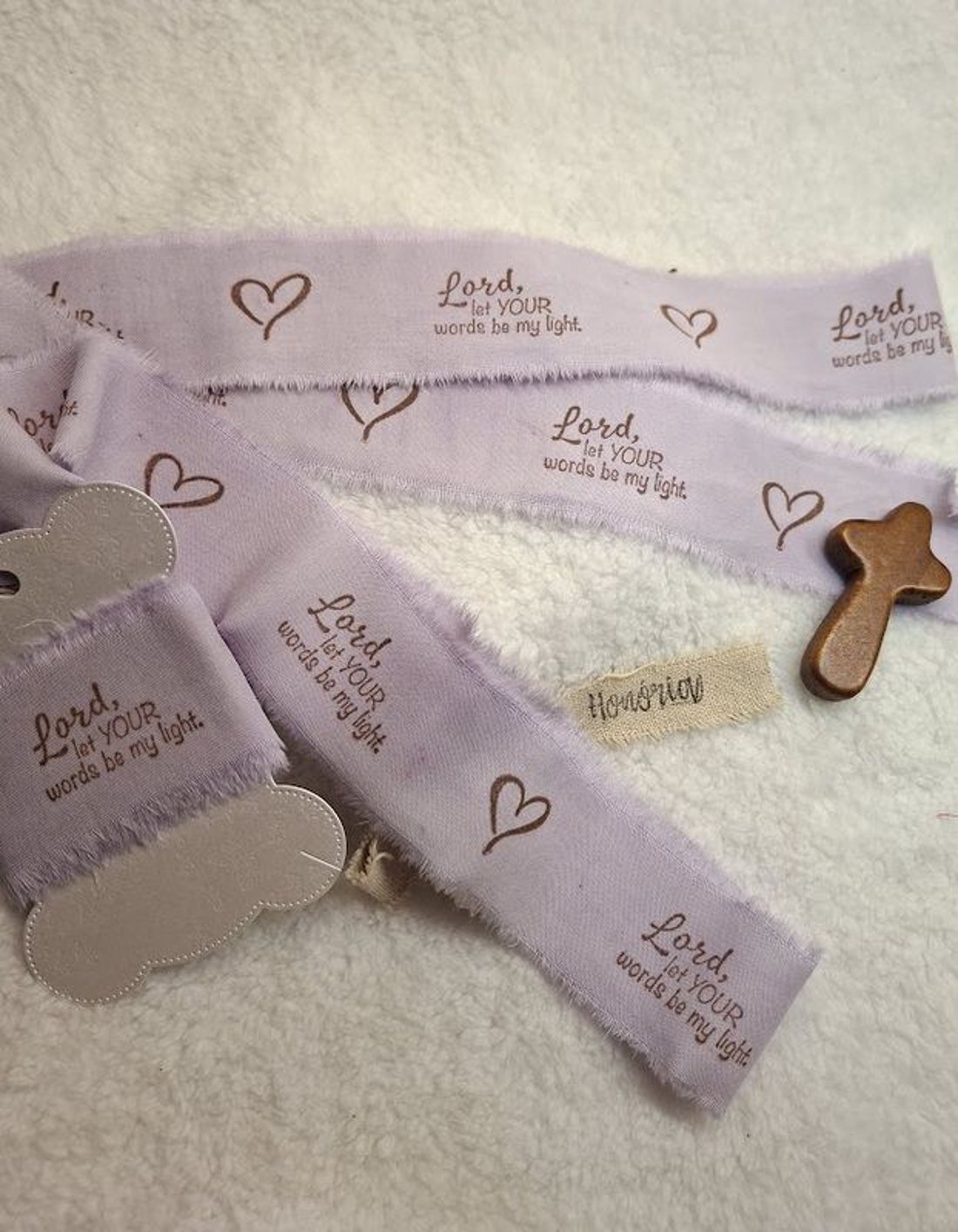 Kézzel festett és bélyegzett, tépett, pamutszalag, Bibliai, igés, felirattal- antik világoslila-004 -  - Meska.hu