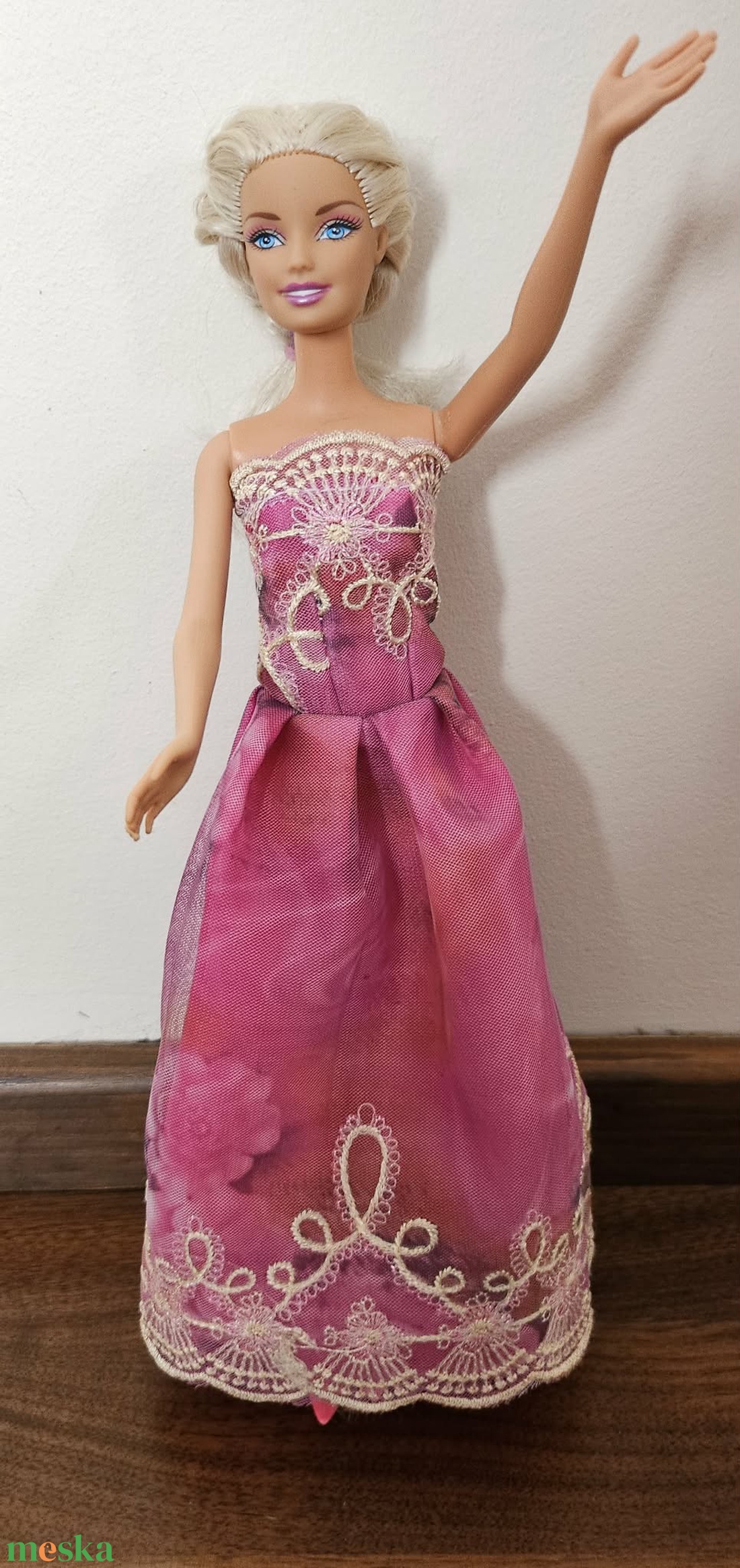 Eladó ez a hercegnős barbi baba ruha - játék & sport - baba & babaház - barbie ruhák - Meska.hu