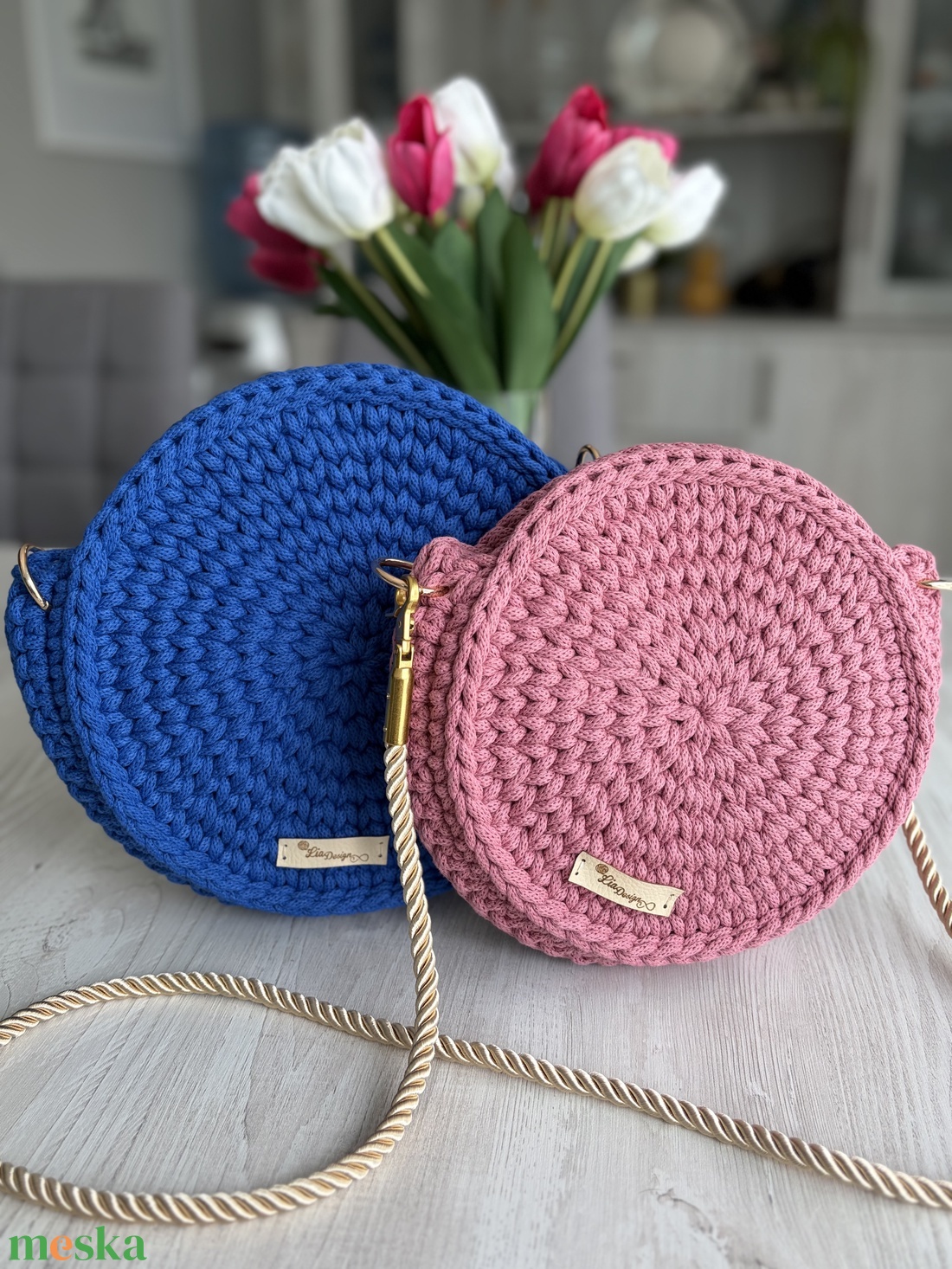 Kerek válltáska - táska & tok - kézitáska & válltáska - vállon átvethető táska - Meska.hu