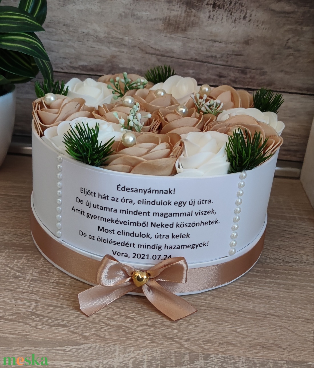 Szülőköszöntő virágbox tea-fehér - esküvő - emlék & ajándék - szülőköszöntő ajándék - Meska.hu Szülőköszöntő virágbox tea-fehér - esküvő - emlék & ajándék - szülőköszöntő ajándék - Meska.hu