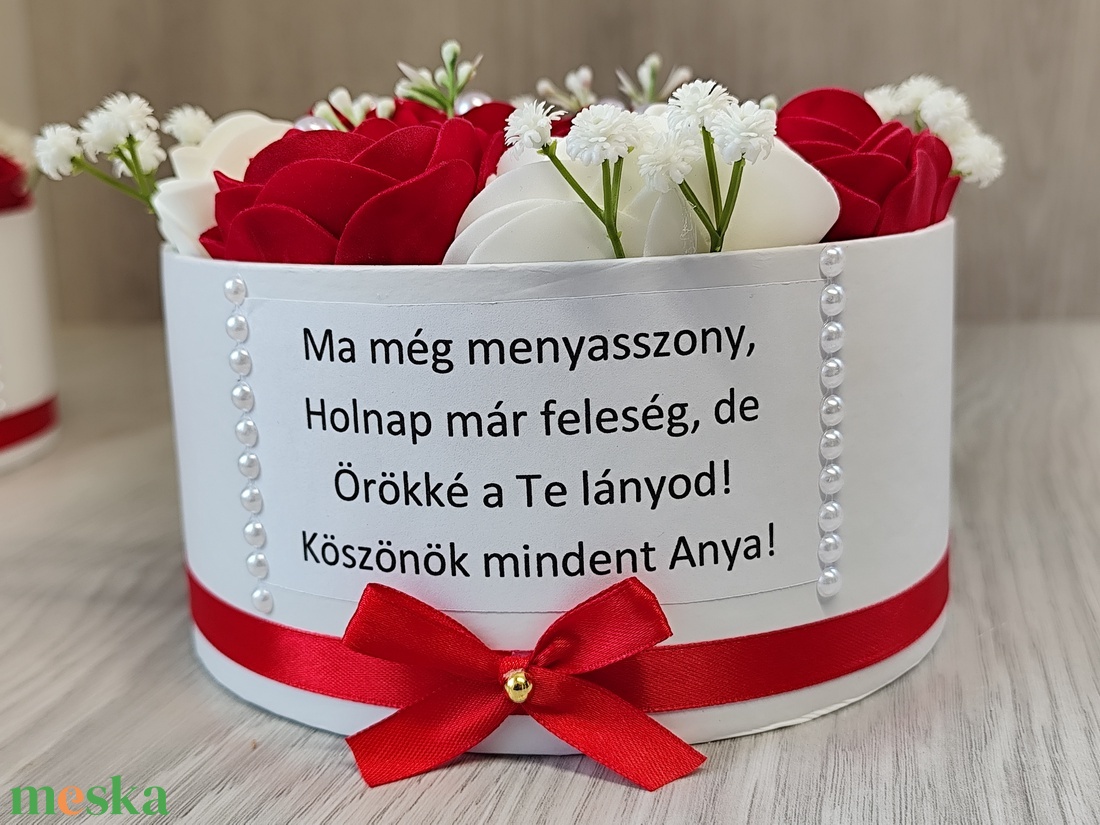 szülőköszöntő virágbox piros-fehér - esküvő - emlék & ajándék - szülőköszöntő ajándék - Meska.hu szülőköszöntő virágbox piros-fehér - esküvő - emlék & ajándék - szülőköszöntő ajándék - Meska.hu