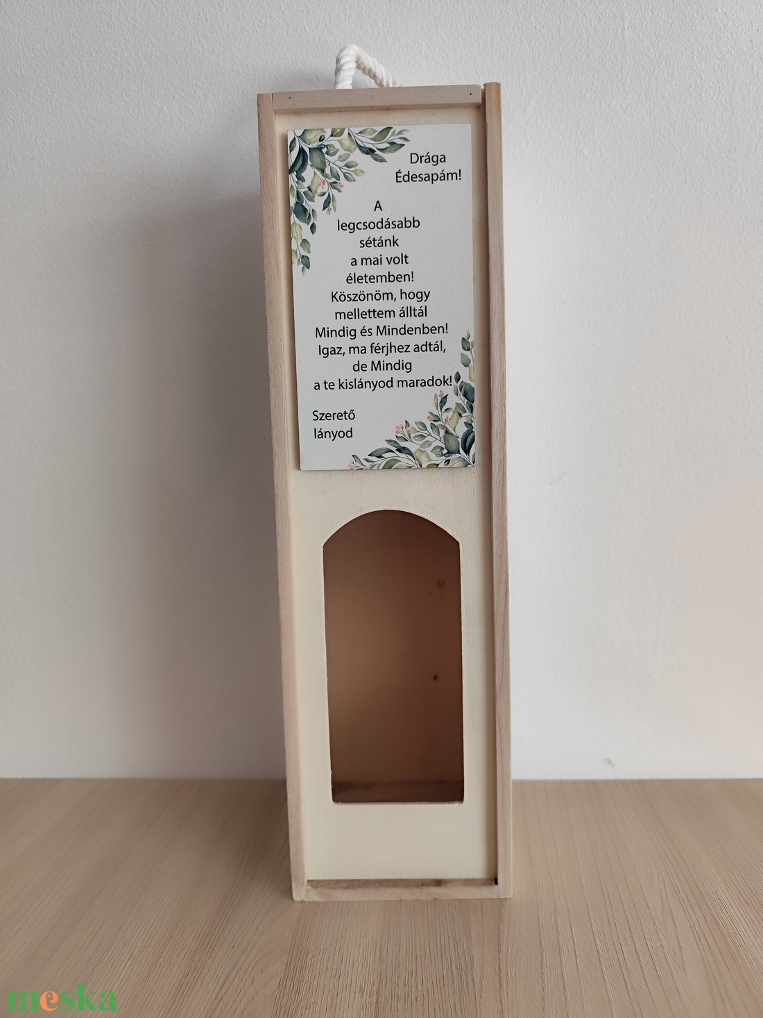 Szülőköszöntő ajándk fa bortartó - esküvő - emlék & ajándék - szülőköszöntő ajándék - Meska.hu