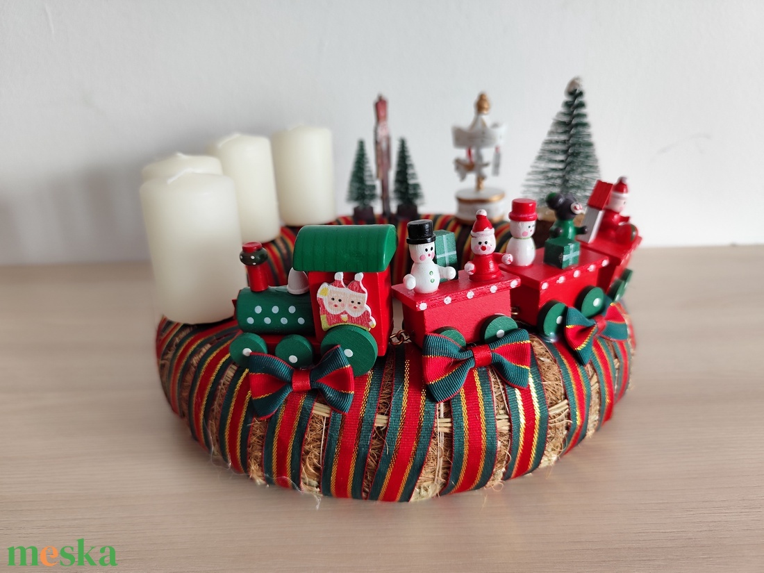 Adventi koszorú fa vonatos körhintás - karácsony - adventi díszek - adventi koszorú - Meska.hu Adventi koszorú fa vonatos körhintás - karácsony - adventi díszek - adventi koszorú - Meska.hu
