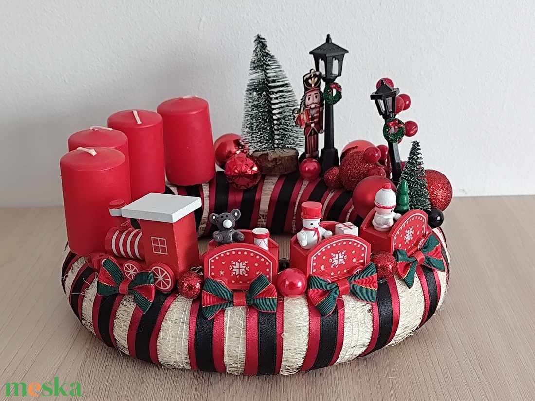 Adventi koszorú fa vonattal - karácsony - adventi díszek - adventi koszorú - Meska.hu