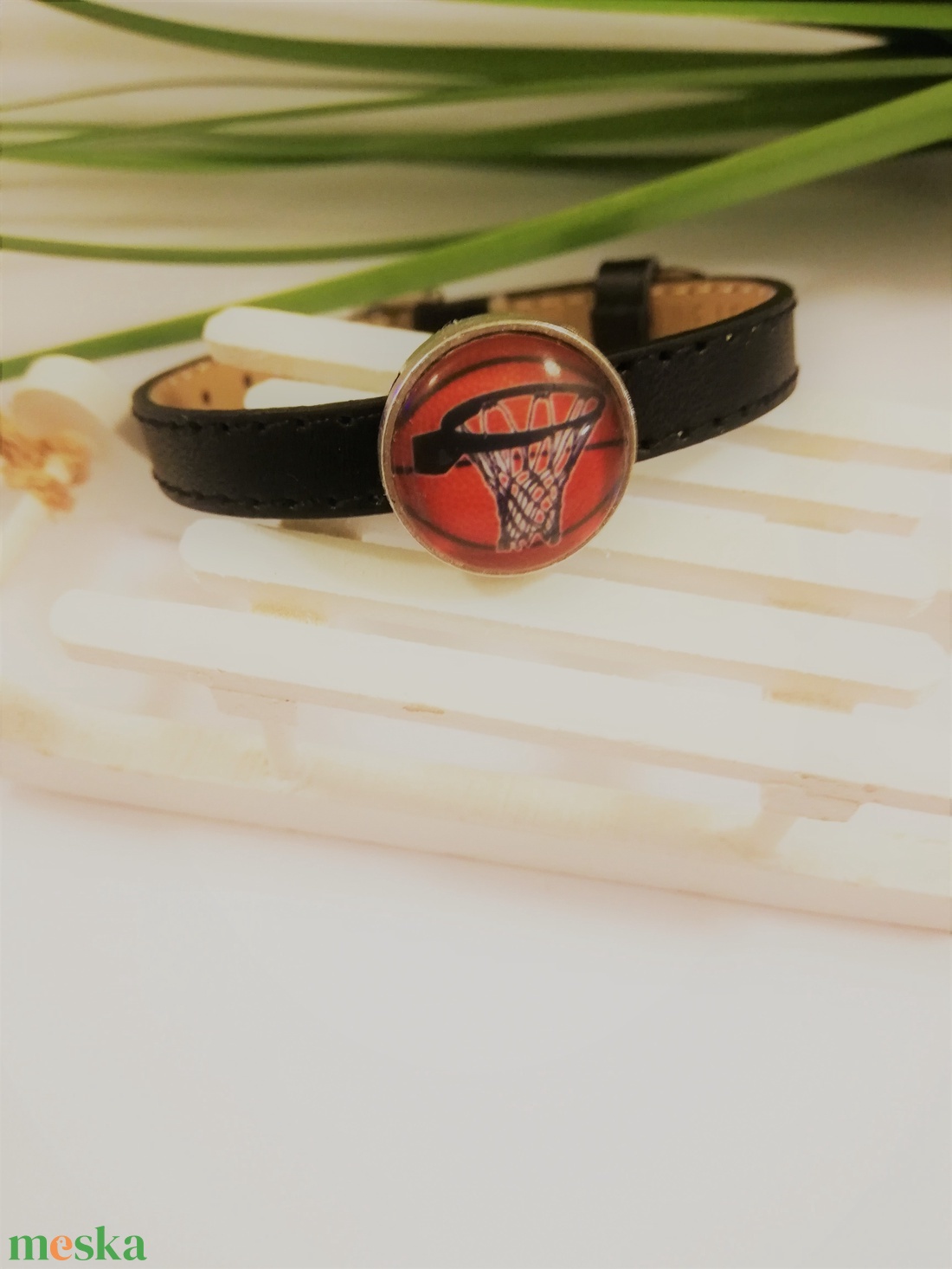 Kosaras karkötő - ékszer - karkötő - charm karkötő - Meska.hu