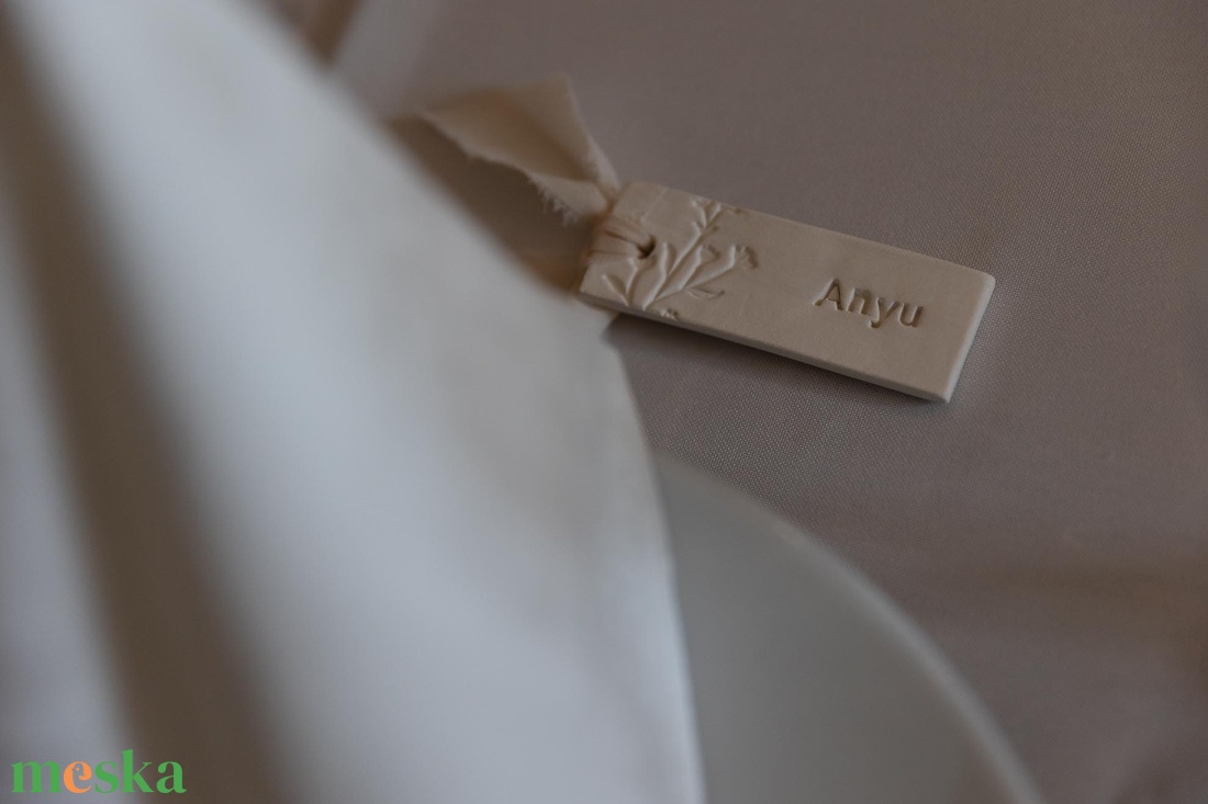 Ültető névtábla - esküvő - meghívó & kártya - ültetési rend - Meska.hu