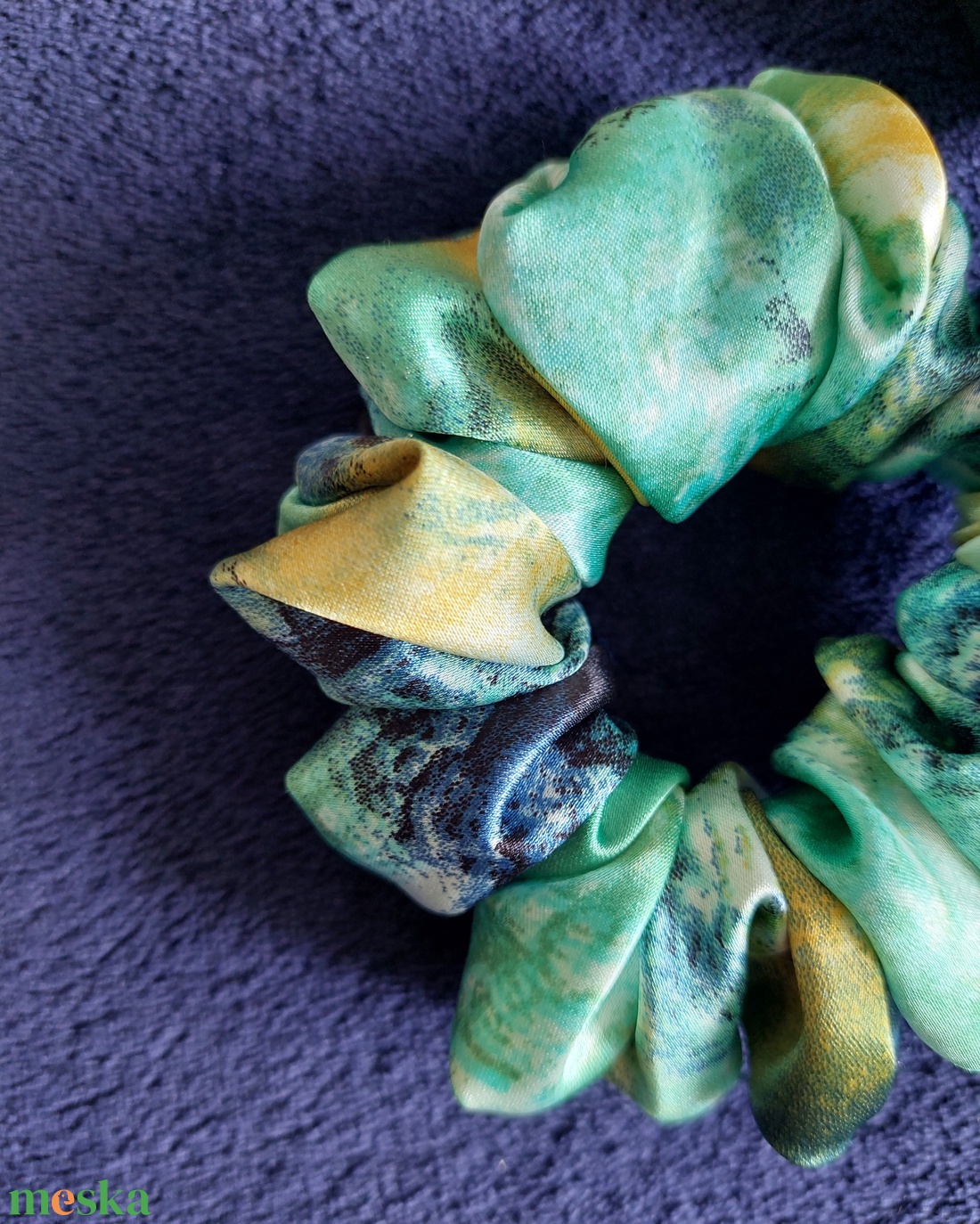 Enikő � Prémium Armani Selyemszatén Scrunchie - ruha & divat - hajdísz & hajcsat - hajgumi - Meska.hu