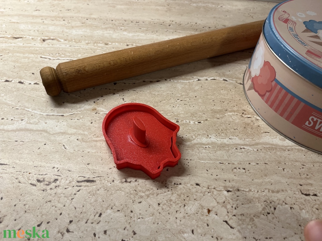 Kylo Ren Sütikiszúró - otthon & életmód - konyhafelszerelés, tálalás - sütés, főzés - sütikiszúró - Meska.hu