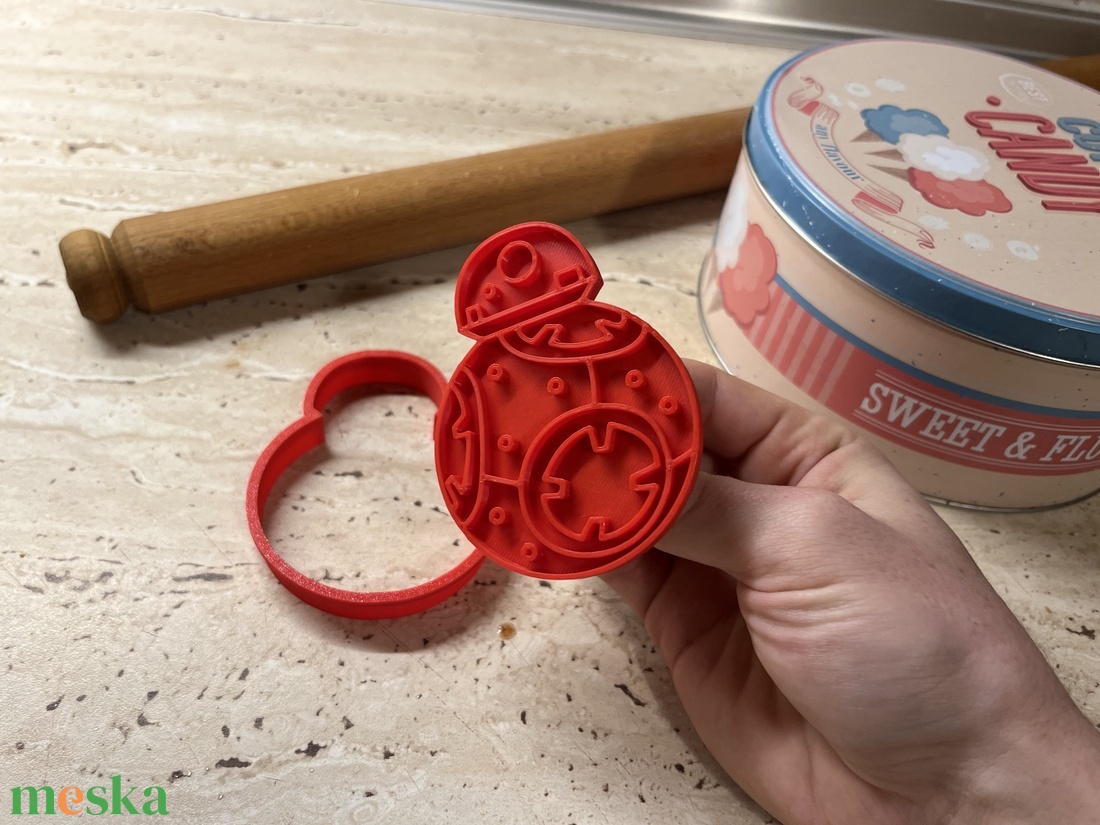 Star Wars BB-8 Sütikiszúró - otthon & életmód - konyhafelszerelés, tálalás - sütés, főzés - sütikiszúró - Meska.hu