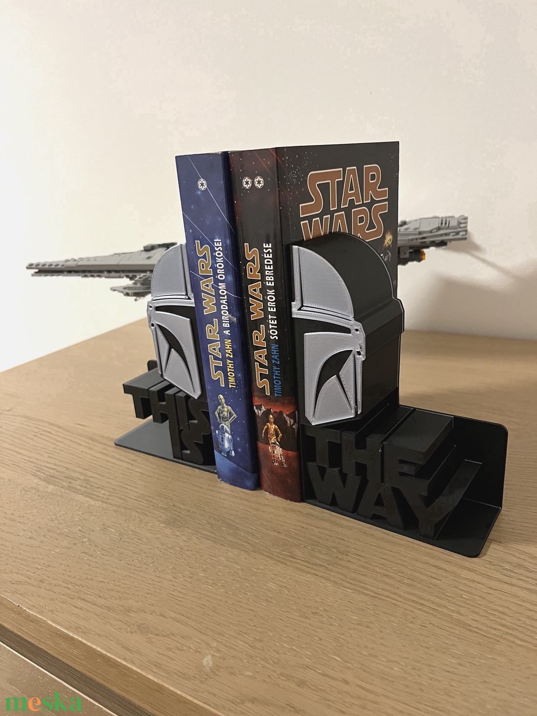 Mandalorian Könyvtámasz - otthon & életmód - dekoráció - asztal és polc dekoráció - könyvtámasz - Meska.hu