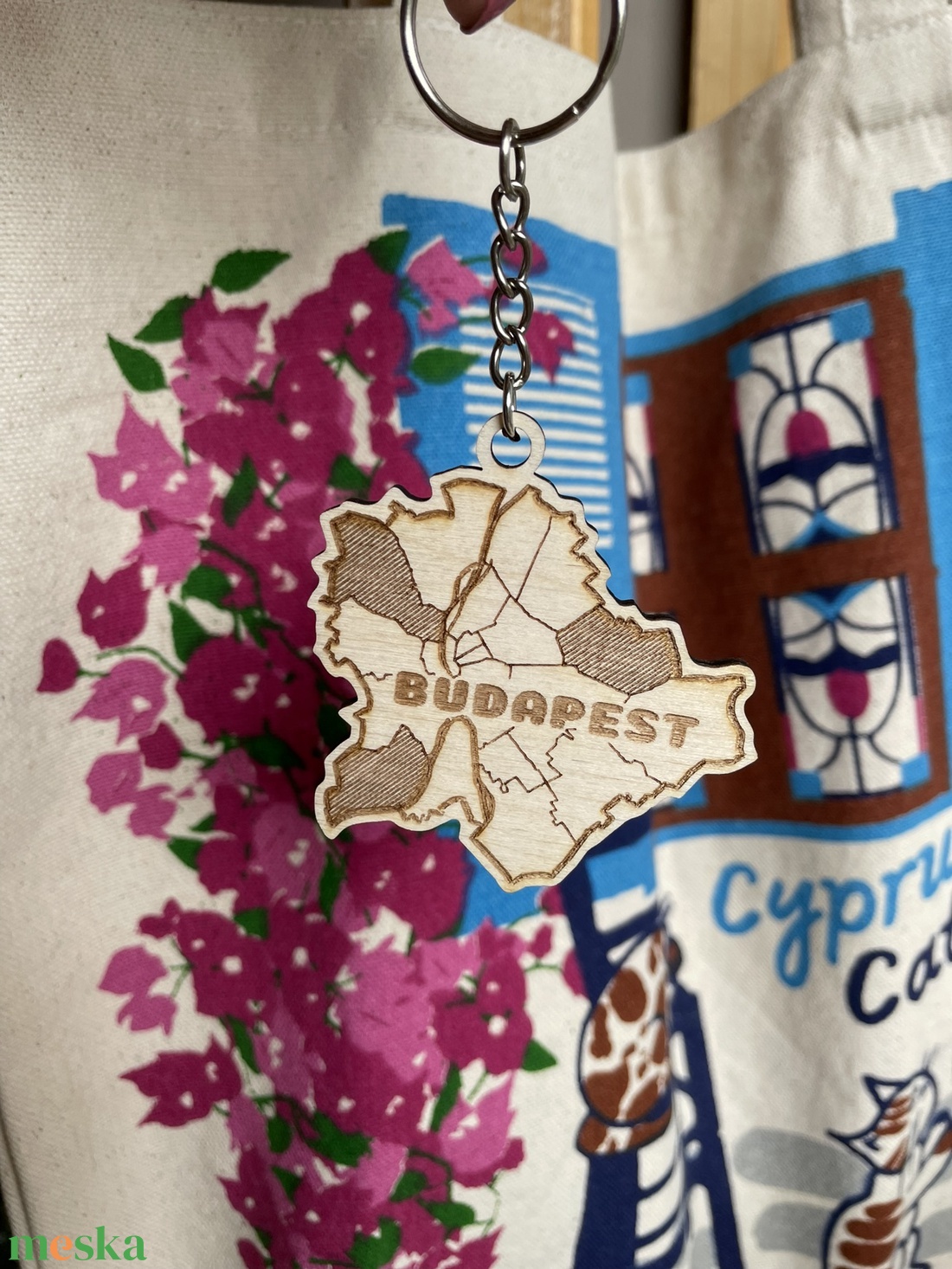 Budapest fa kulcstartó - táska & tok - kulcstartó & táskadísz - kulcstartó - Meska.hu