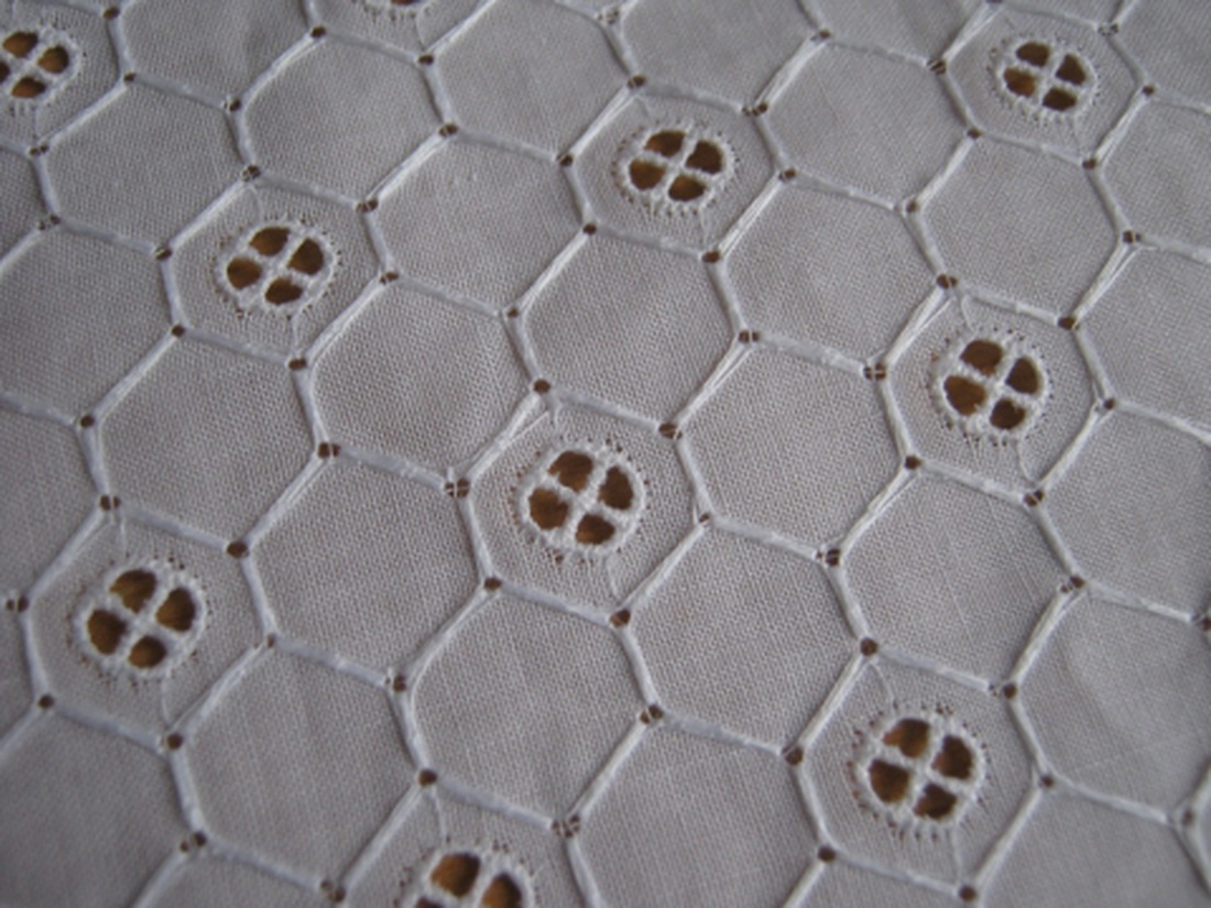 Hófehér madeira anyag - kellékek & szerszámok - méteráru - vászon - Meska.hu