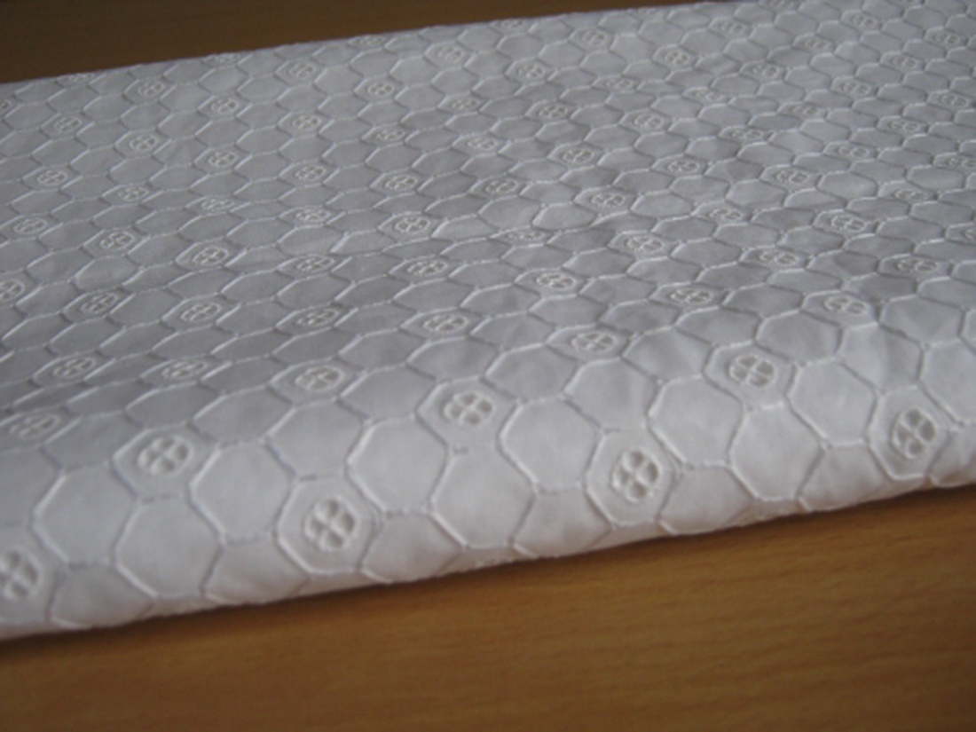 Hófehér madeira anyag - kellékek & szerszámok - méteráru - vászon - Meska.hu