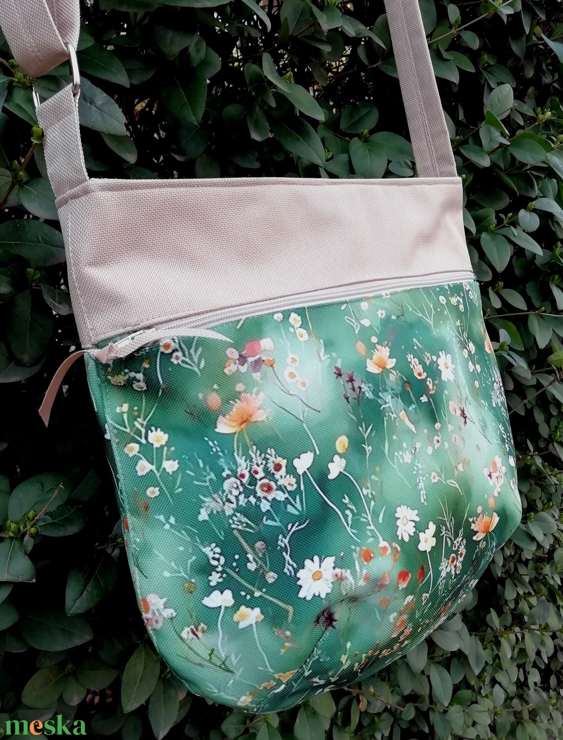 Heléna táska- crossbody - táska & tok - kézitáska & válltáska - vállon átvethető táska - Meska.hu Heléna táska- crossbody - táska & tok - kézitáska & válltáska - vállon átvethető táska - Meska.hu