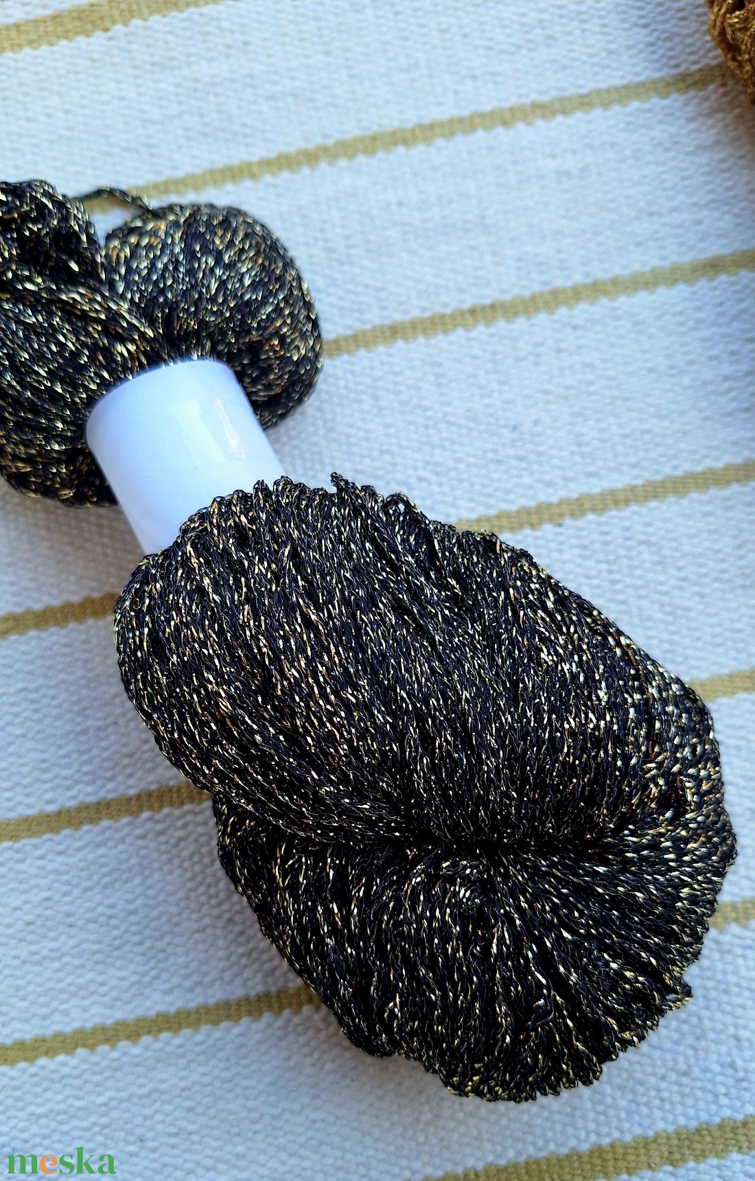 Lurex fonal 265 gr - kellékek & szerszámok - rövidáru - fonal, cérna - cérna - Meska.hu Lurex fonal 265 gr - kellékek & szerszámok - rövidáru - fonal, cérna - cérna - Meska.hu