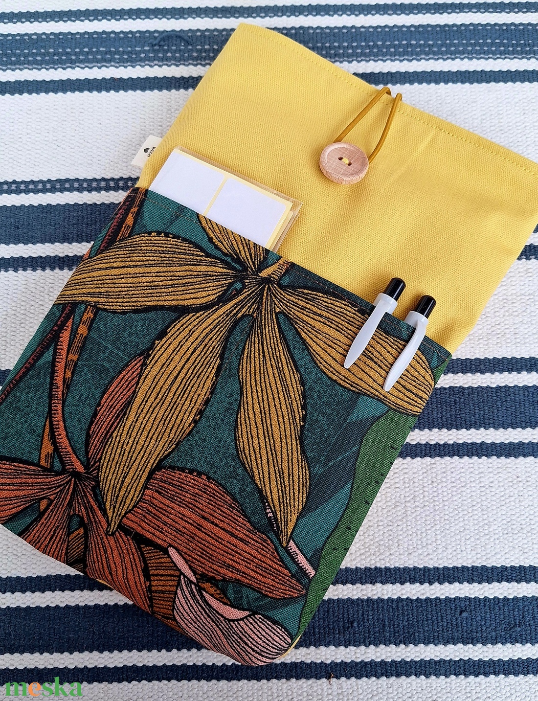 Könyvtok -zsebes - könyv & zene - könyvtok - Meska.hu