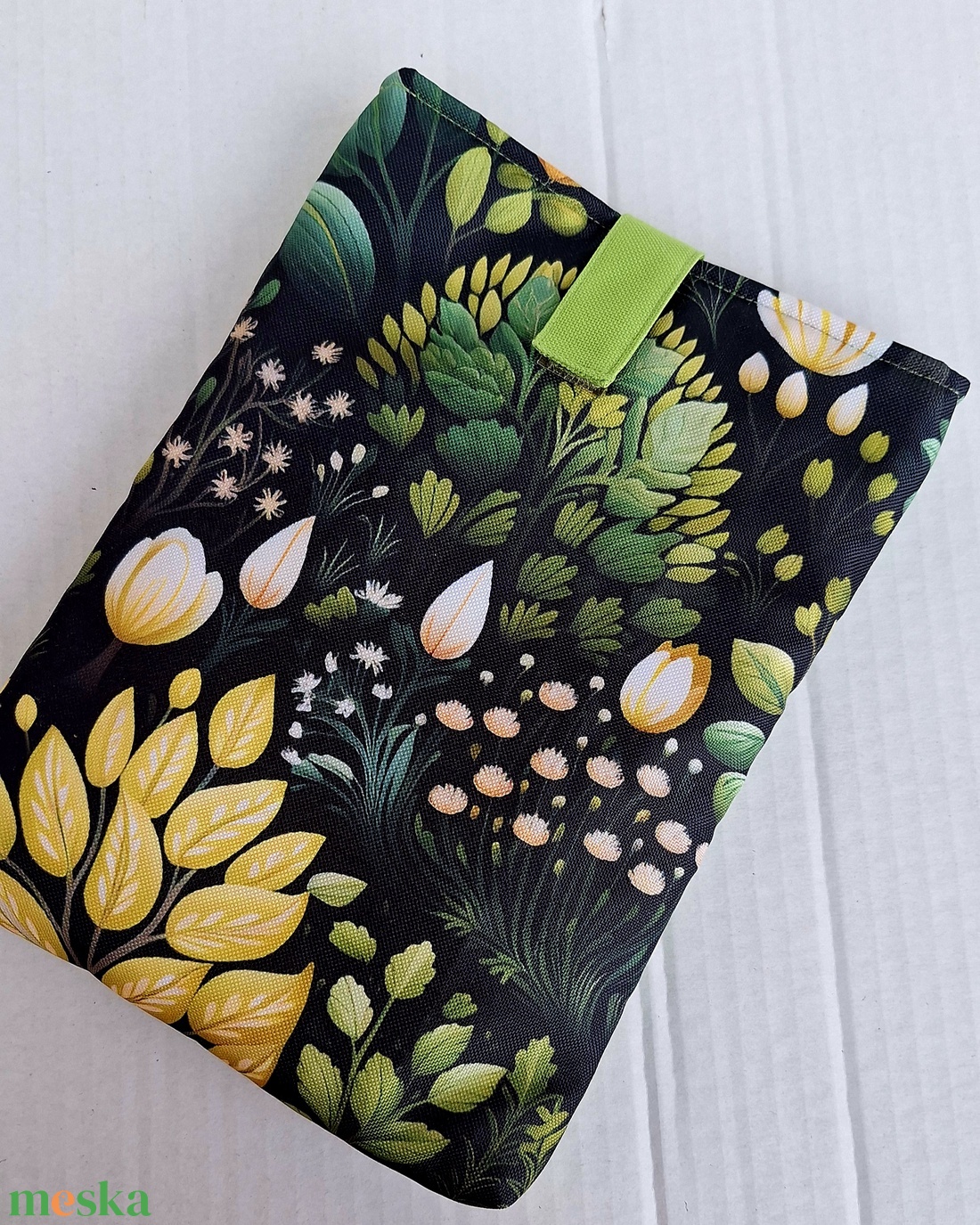 Könyvtok - iPad - tablet tartó - könyv & zene - könyvtok - Meska.hu