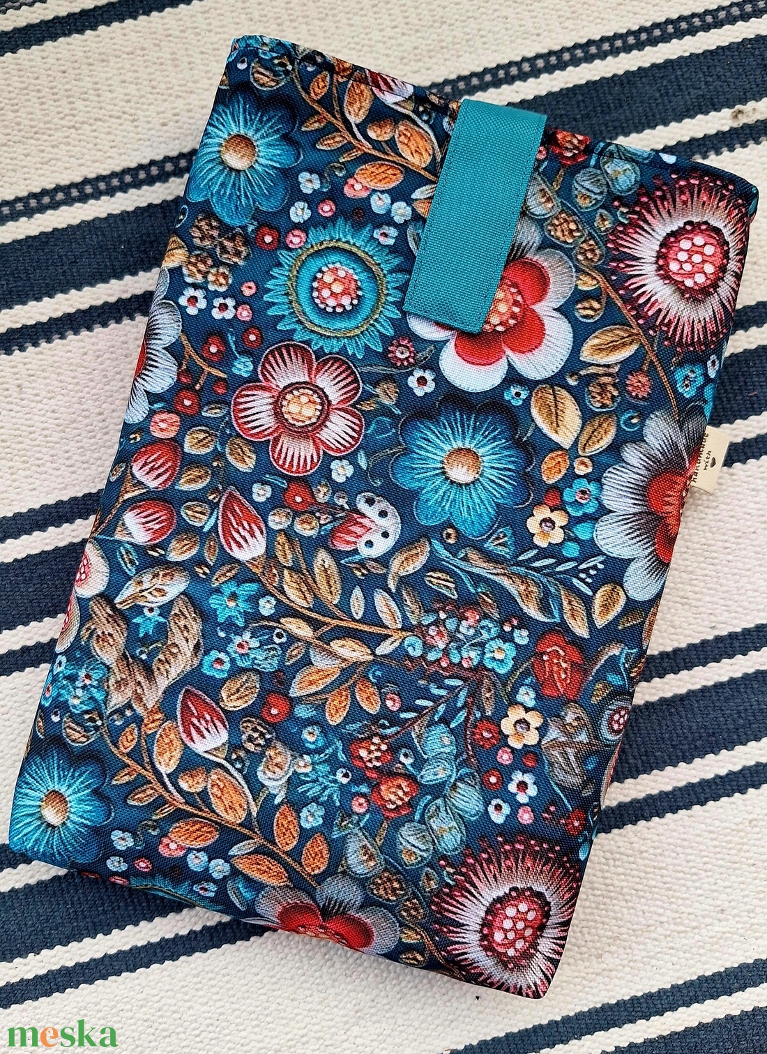 Könyvtok - iPad - tablet tartó - könyv & zene - könyvtok - Meska.hu