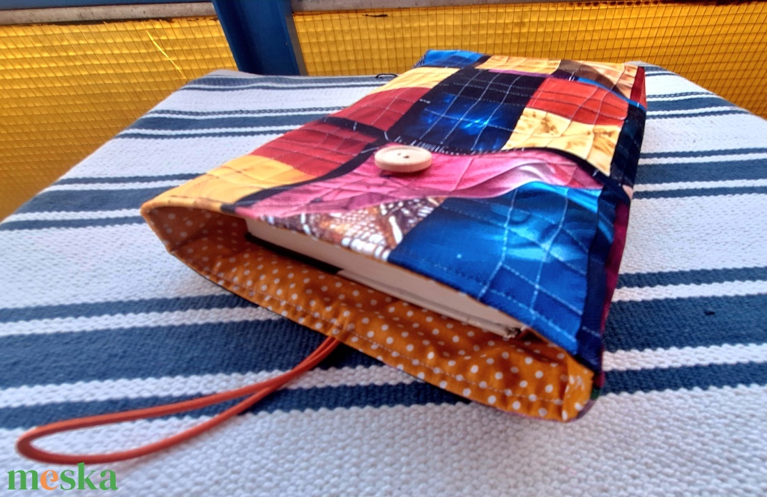 Könyvtok - iPad - tablet tartó - könyv & zene - könyvtok - Meska.hu