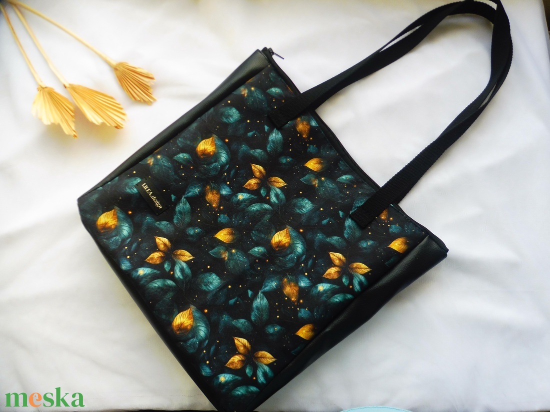 Sötétkék mintás válltáska - táska & tok - kézitáska & válltáska - válltáska - Meska.hu