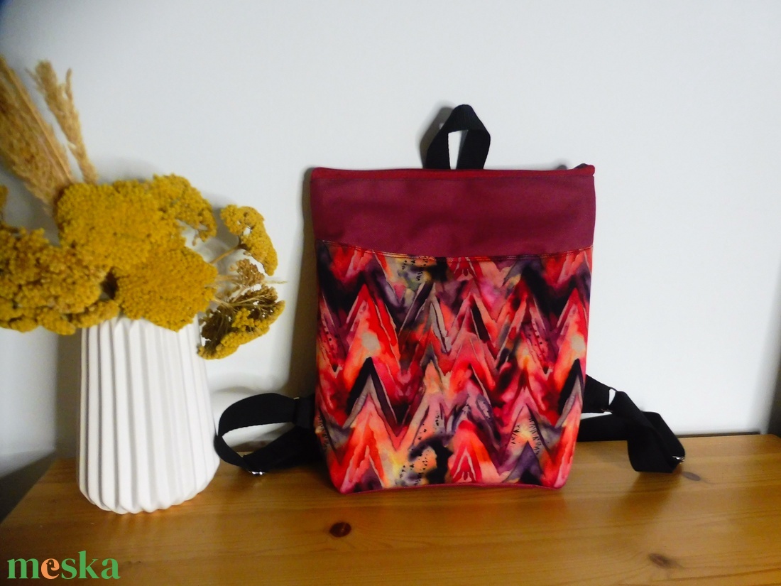 Bordó mintás hátizsák - táska & tok - hátizsák - hátizsák - Meska.hu