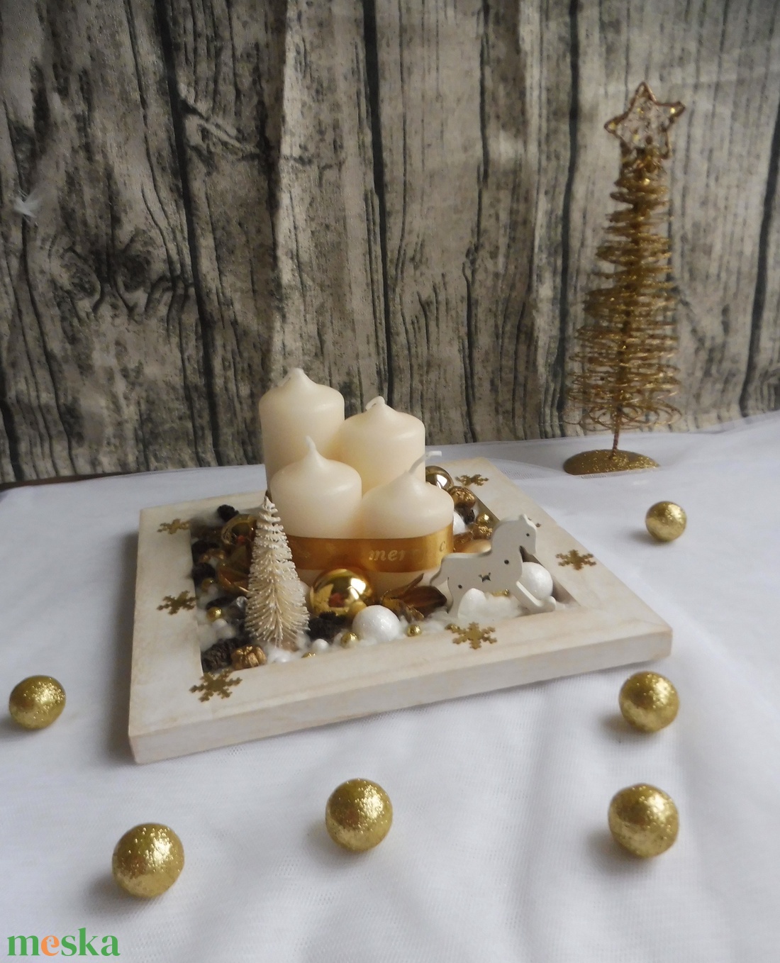 Fehér és arany adventi koszorú - karácsony - adventi díszek - adventi koszorú - Meska.hu