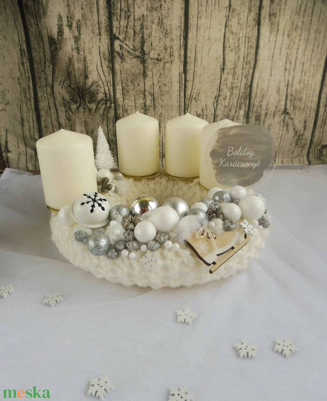 Fehér és ezüst adventi koszorú - karácsony - adventi díszek - adventi koszorú - Meska.hu