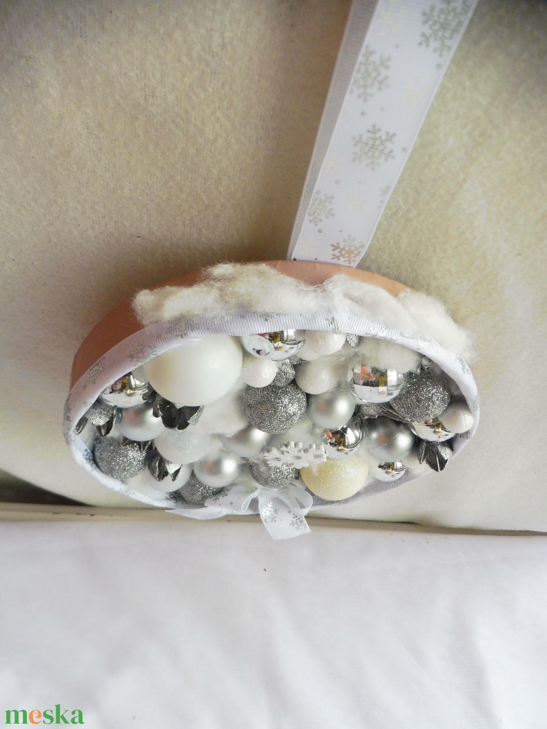 Fehér és ezüst ajtókopogtató - karácsony - adventi díszek - adventi ajtódísz - Meska.hu