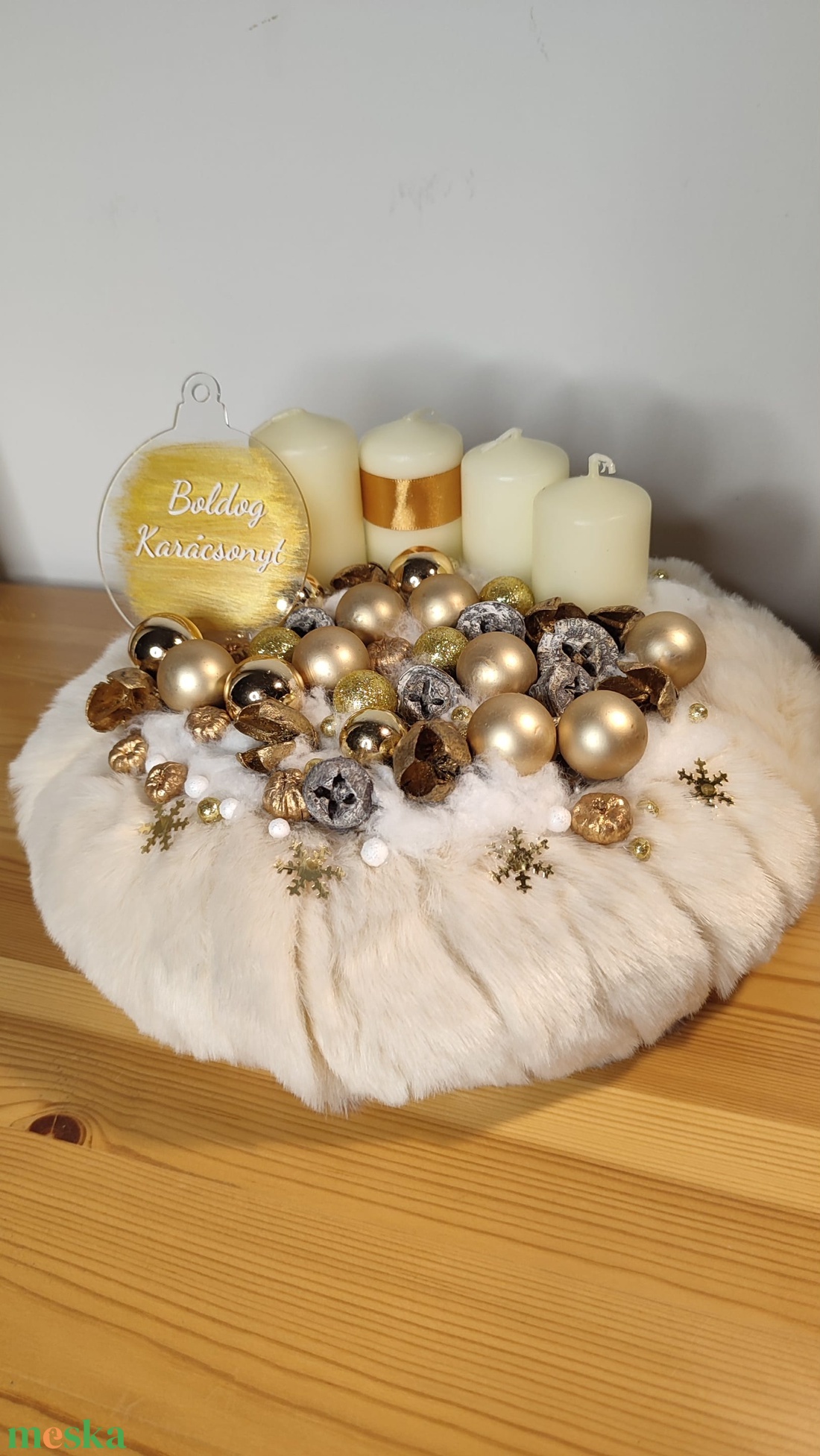 Arany és fehér Boldog karácsony feliratos adventi koszorú - karácsony - adventi díszek - adventi koszorú - Meska.hu