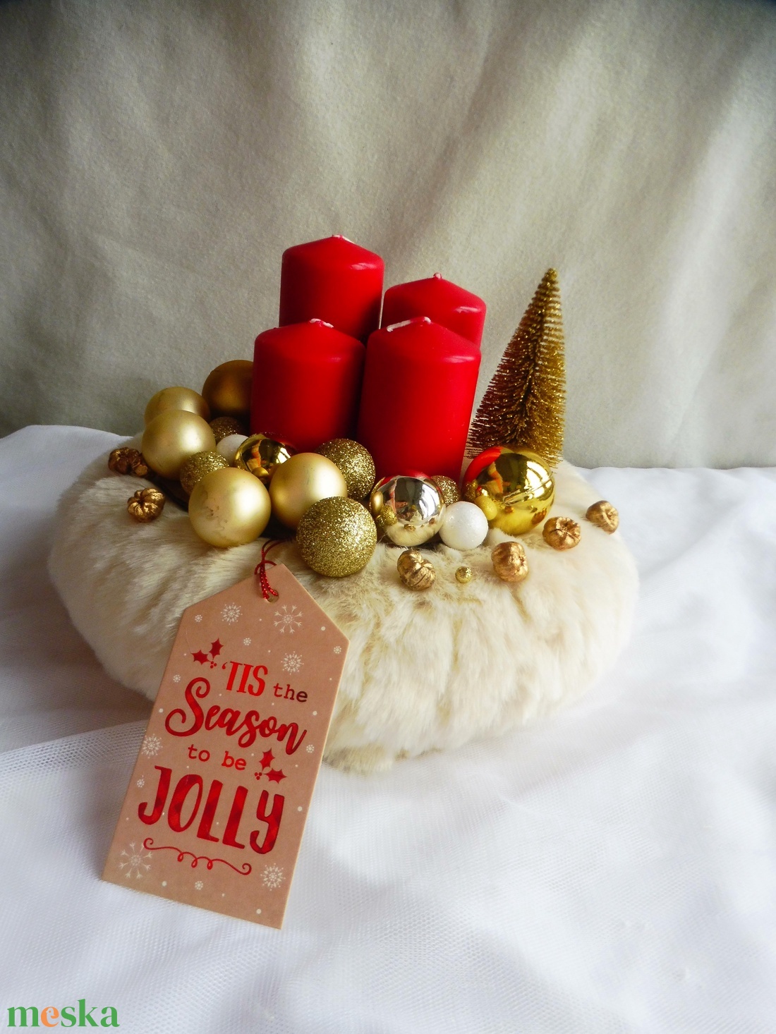 Piros és arany adventi koszorú fenyőfával - karácsony - adventi díszek - adventi koszorú - Meska.hu