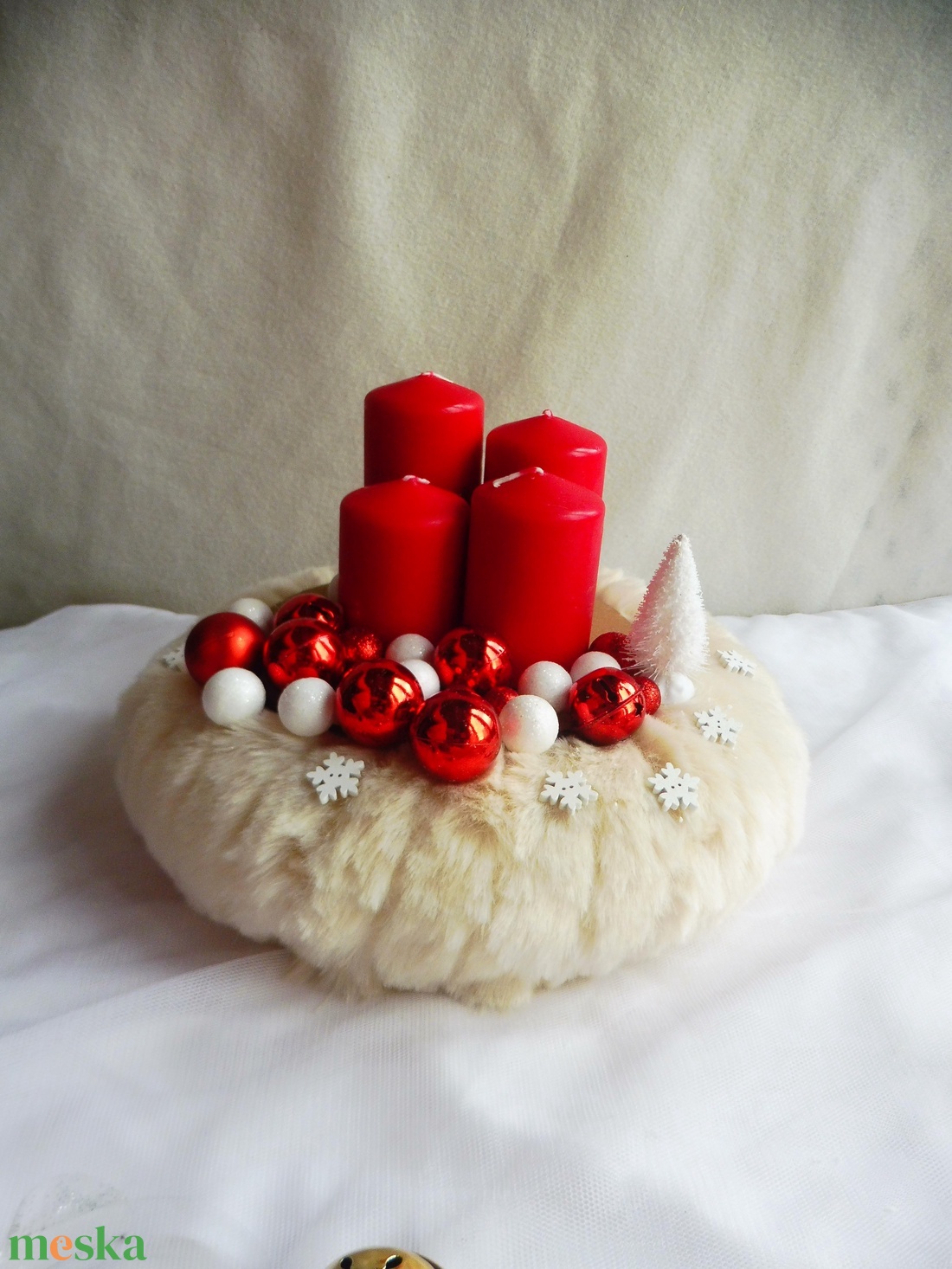 Piros és fehér adventi koszorú - karácsony - adventi díszek - adventi koszorú - Meska.hu