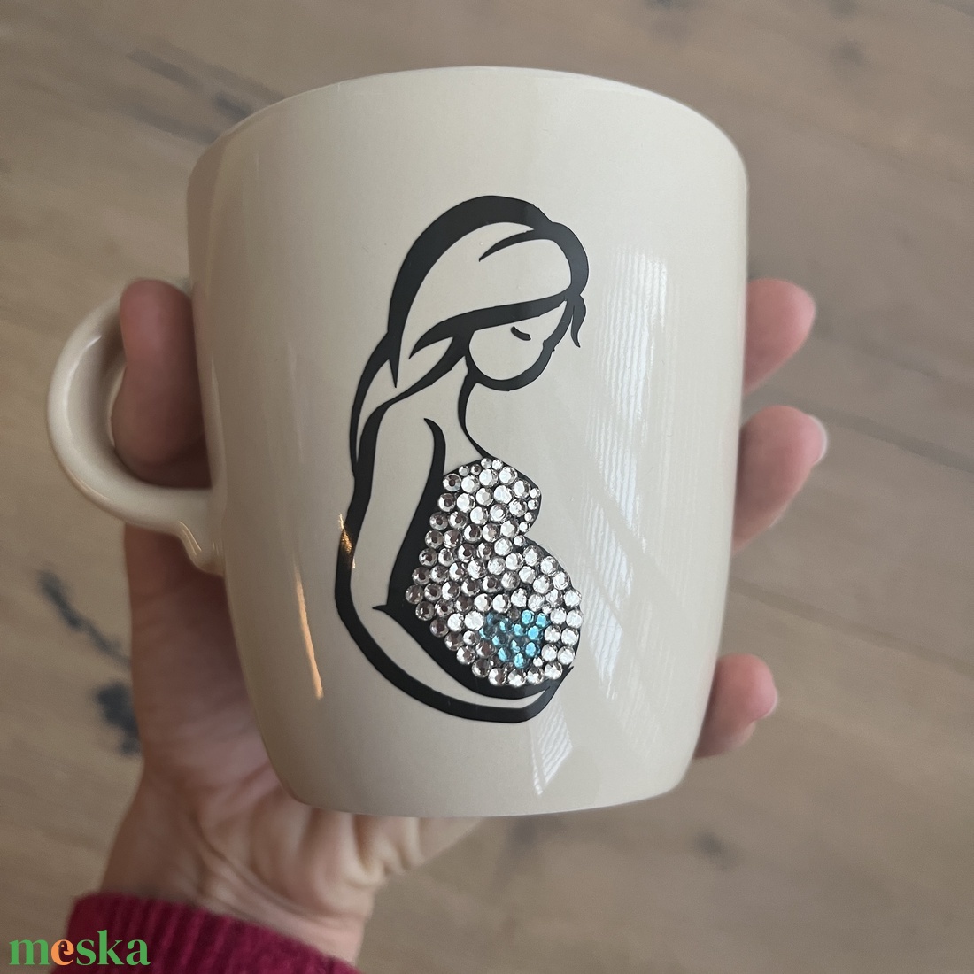 Egyedi strasszos kismama, anya bögre - otthon & életmód - konyhafelszerelés, tálalás - tálalás - bögre & csésze - Meska.hu Egyedi strasszos kismama, anya bögre - otthon & életmód - konyhafelszerelés, tálalás - tálalás - bögre & csésze - Meska.hu
