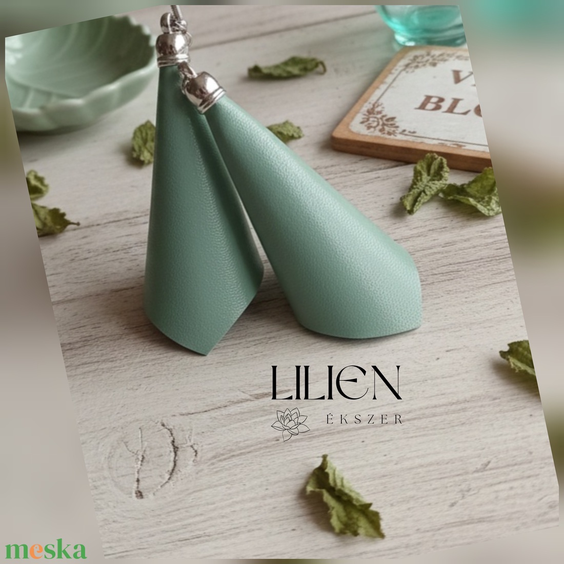 MENTAKERT lógós bőr fülbevaló - ékszer - fülbevaló - lógó fülbevaló - Meska.hu