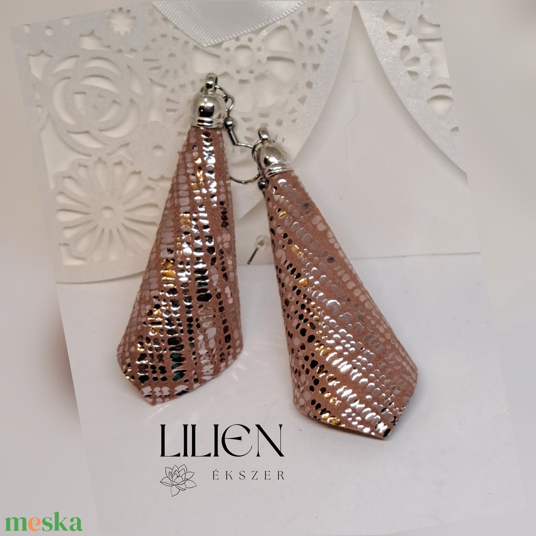 ROSEGOLD bőr fülbevaló  - ékszer - fülbevaló - lógó fülbevaló - Meska.hu