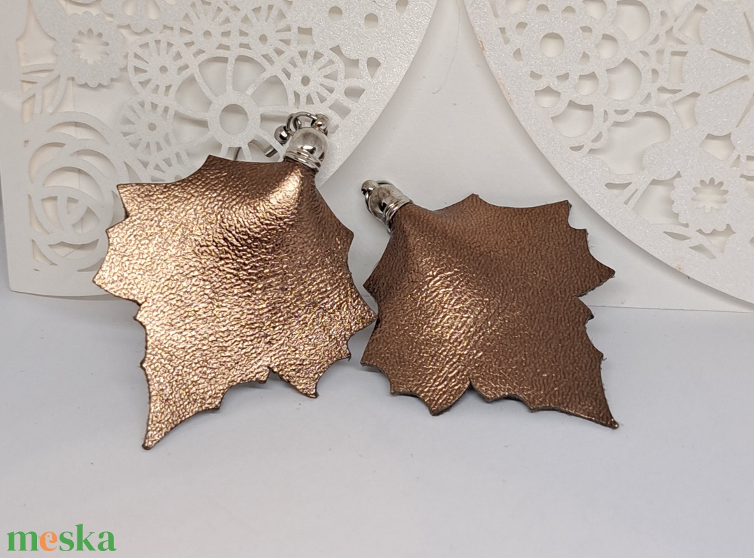 BRONZ  JUHAR mini bőr fülbevaló - ékszer - fülbevaló - lógó fülbevaló - Meska.hu