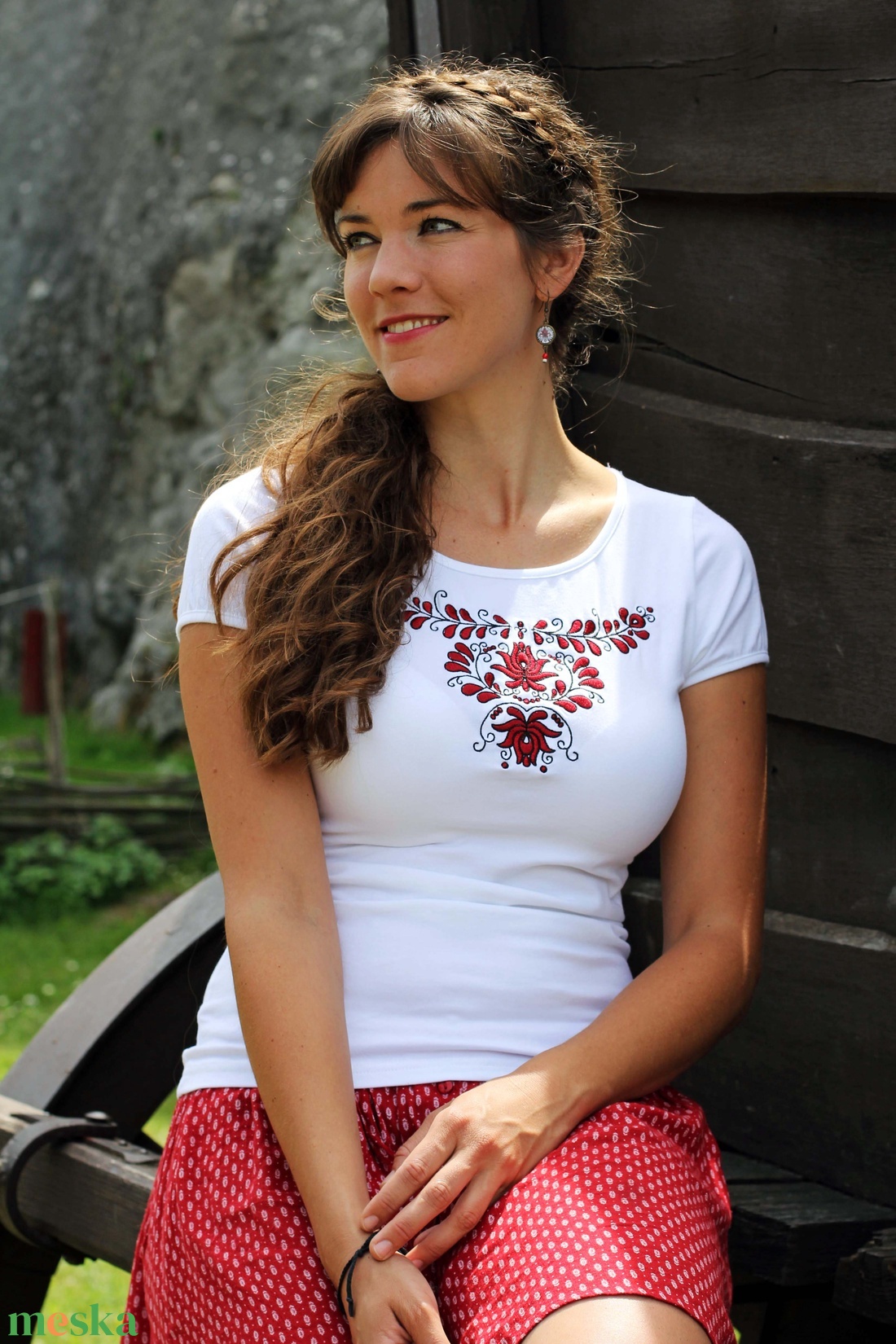 Hímzett Székely póló-fehér - ruha & divat - női ruha - póló, felső - Meska.hu Hímzett Székely póló-fehér - ruha & divat - női ruha - póló, felső - Meska.hu