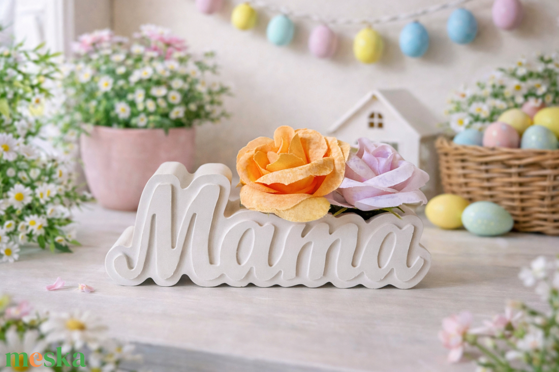 Mama feliratú virágos dekoráció - kellékek & szerszámok - díszíthető tárgyak - kerámia - Meska.hu