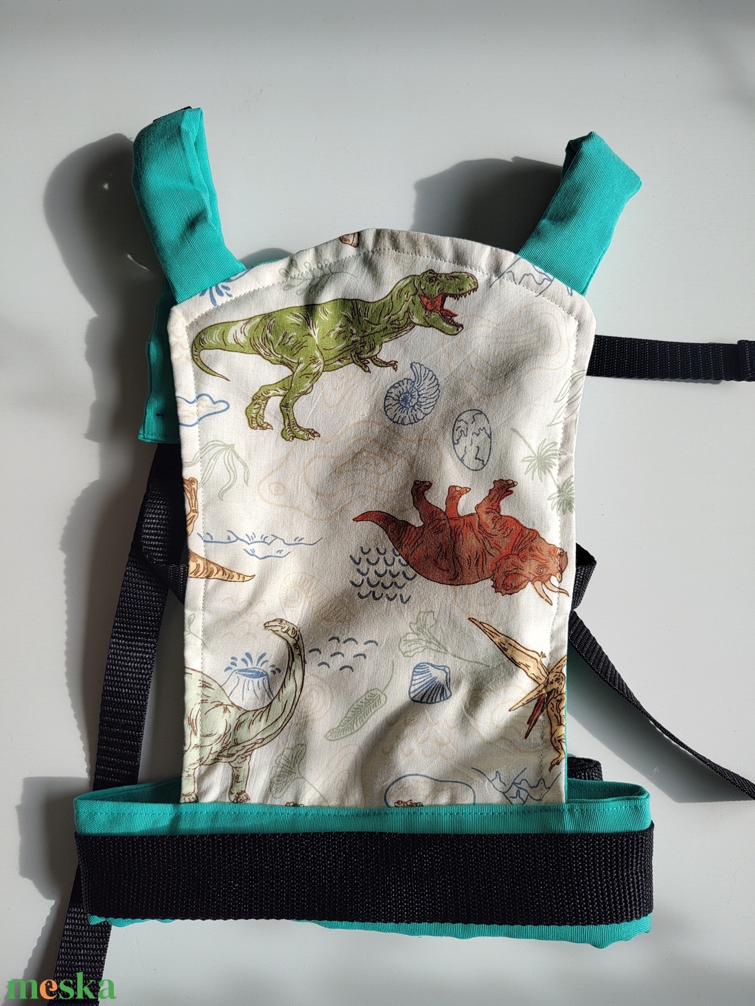 Játék csatos hordozó - Dínós, zöld - játék & sport - baba & babaház - játékbaba, babakellék - Meska.hu