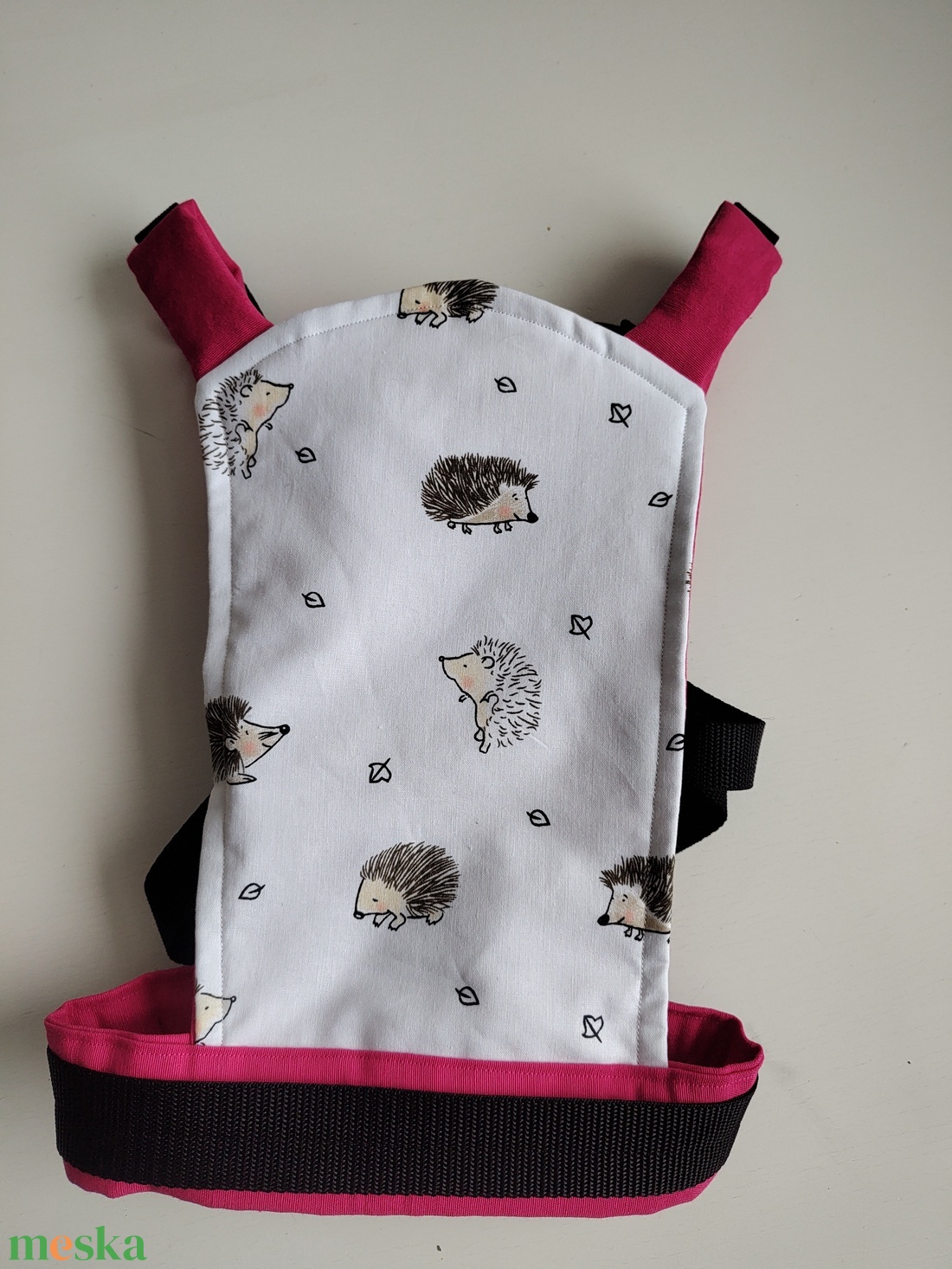 Játék csatos hordozó - sünis rózsaszín  - játék & sport - baba & babaház - babaruha, babakellék - Meska.hu