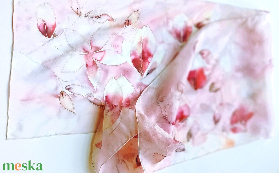 Tulipánfa virágos tiszta selyem sál - ruha & divat - sál, sapka, kendő - sál - Meska.hu Tulipánfa virágos tiszta selyem sál - ruha & divat - sál, sapka, kendő - sál - Meska.hu
