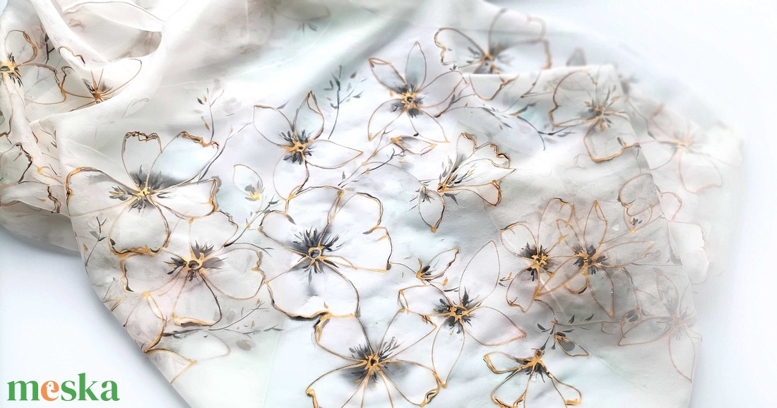 Tünemény tiszta selyem stóla - ruha & divat - sál, sapka, kendő - sál - Meska.hu