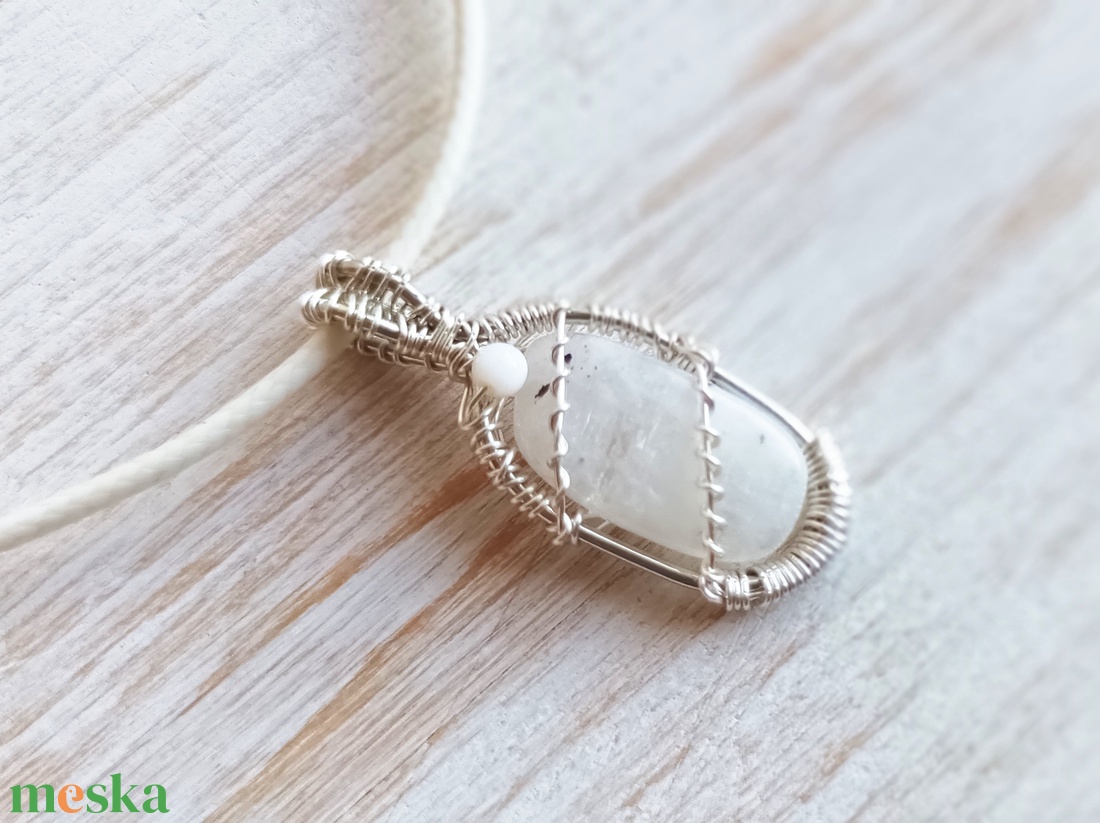 Természetes ásvány nyaklánc - ékszer - nyaklánc - medál - Meska.hu