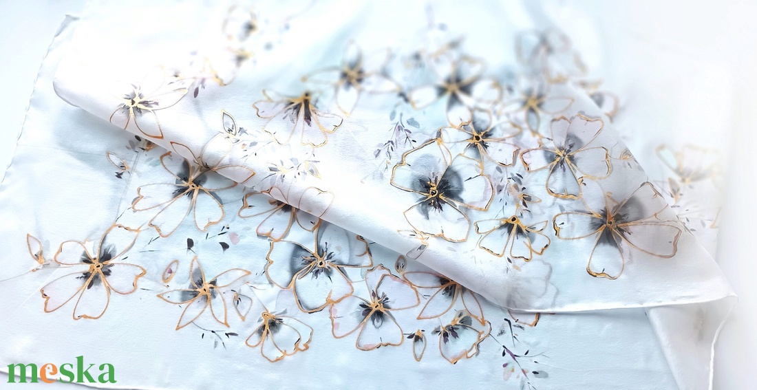 Titkos kert tiszta selyem sál - ruha & divat - sál, sapka, kendő - sál - Meska.hu