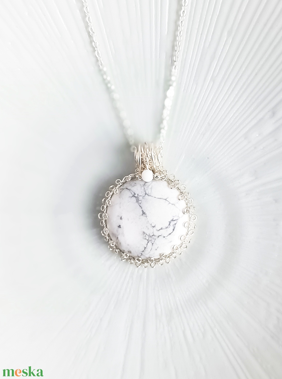 Howlit valódi ásvány nyaklánc - ékszer - nyaklánc - medálos nyaklánc - Meska.hu