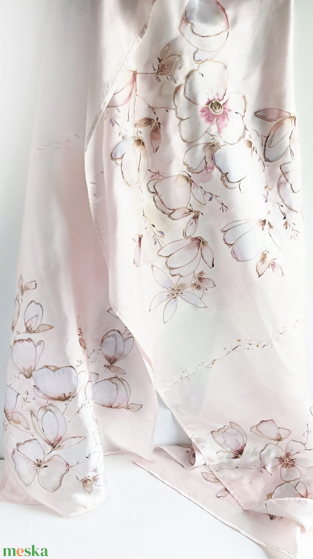 Magnólia virágzás tiszta selyem stóla - ruha & divat - sál, sapka, kendő - sál - Meska.hu