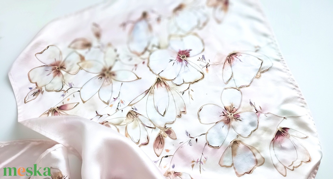 Magnólia virágzás tiszta selyem stóla - ruha & divat - sál, sapka, kendő - sál - Meska.hu